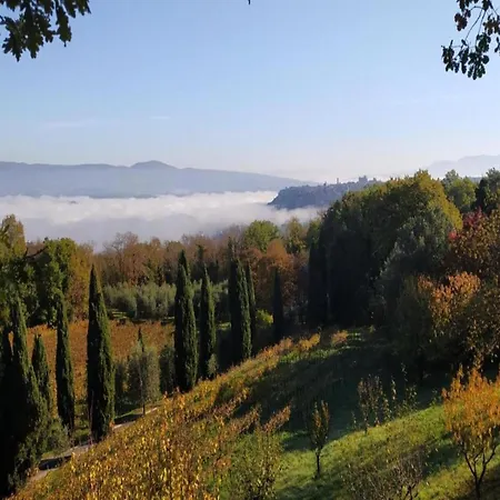 Near Trasimeno With Pool Castiglione del Lago